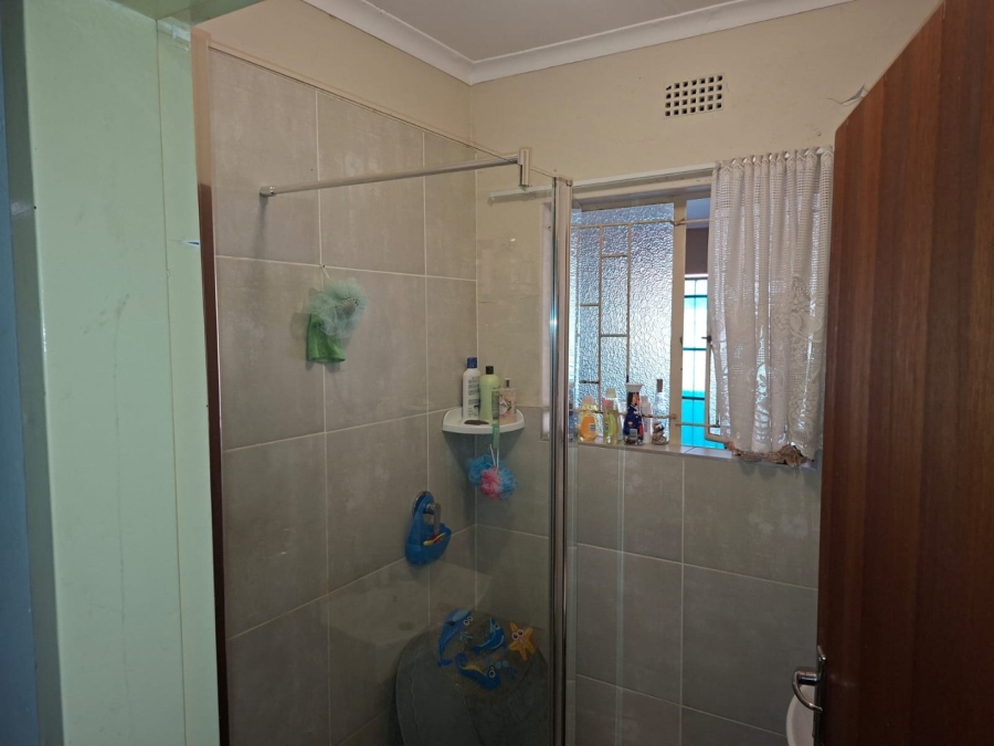 To Let 2 Bedroom Property for Rent in Meiringspark North West